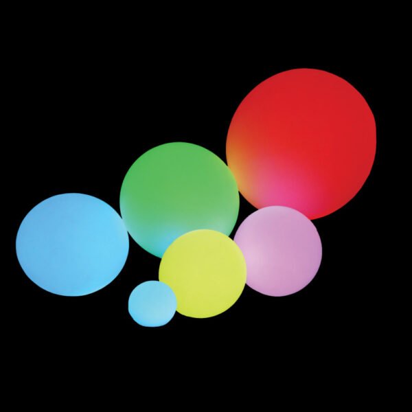6 illuminated balls